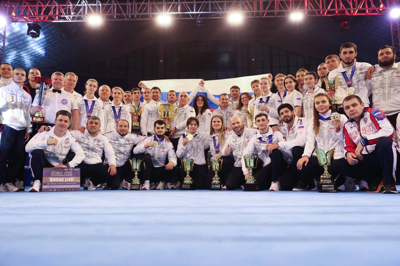 Мастер спорта Ахмадшох Махмадшоев из Челябинска — победитель чемпионата Европы (19-22) по боксу!